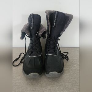 UGG Mens "Butte City" Black Waterproof Boots with Gray Fur Lining